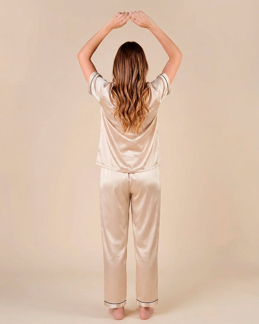 Pijama Largo de Satén Premium